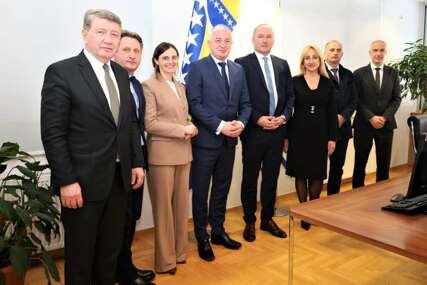 Komisija za borbu protiv korupcije PD PSBiH posjetila VSTV BiH