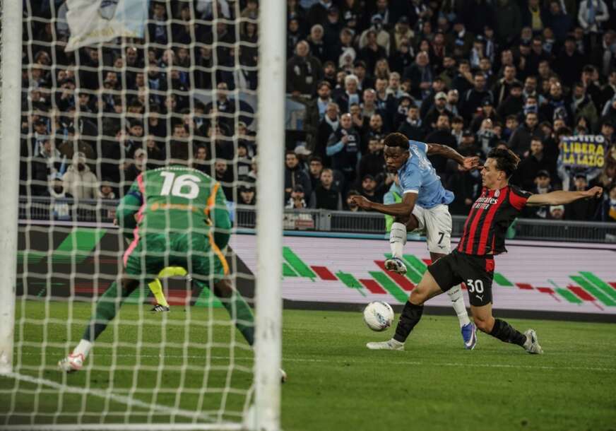 FOTO: EPA/GIUSEPPE LAMI

