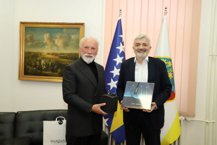 Imao izuzetno veliki promet“ Merlin je od vlasnika ćevabdžinice “Željo”, dobio SKUP POKLON