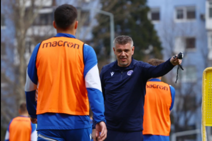 Milošević izveo Plave na trening, u subotu stiže lider tabele