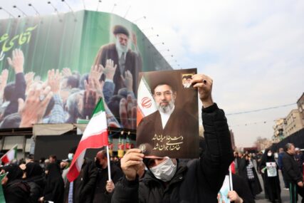 Prvo obraćanje Mojtaba Khameneija: "Zatvorite američke baze, osvetit ćemo..."