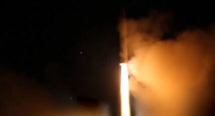 Iran objavio da je lansirao "Khorramshahr-4" prema Tel Avivu: Nosi bojevu glavu od jedne tone