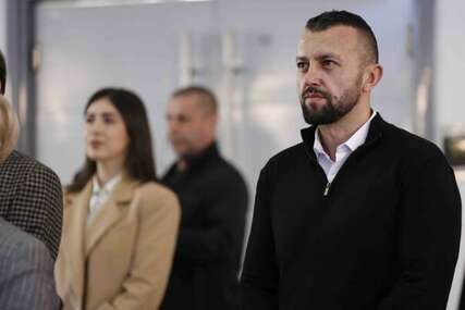 SDA, DF i SBIH: Podržali bi ekspertsku Vladu, ali ova ostaje