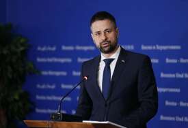 CIN otkrio poslovnu mrežu ministra Amidžića: Milionske firme završile u rukama njegovog savjetnika