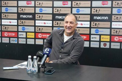 Štimac otvoreno: Sklone iz utakmice pet igrača koji su prije toga bili zdravi i igrali, a onda ti isti narednu odigraju bez problema. Ali, ja se trebam očitovat, a ne igrači...