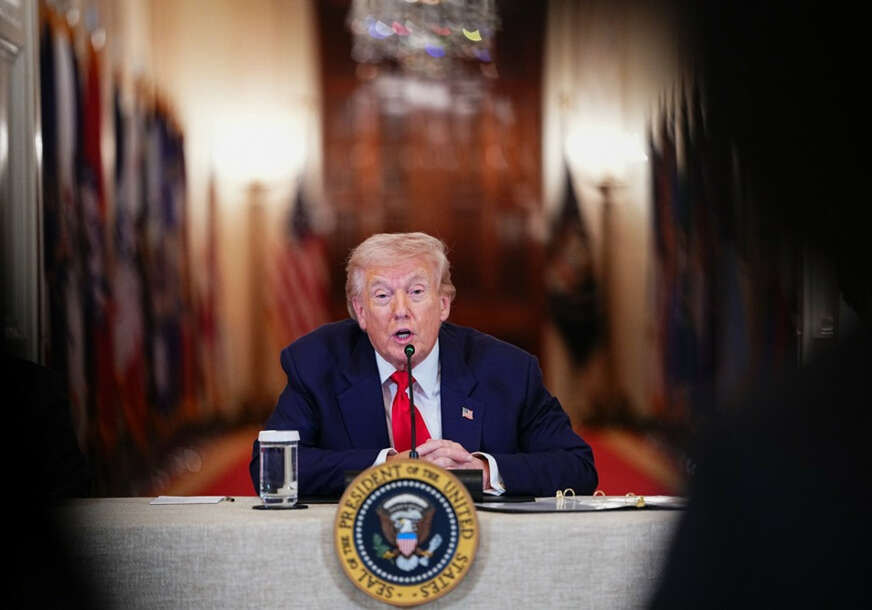 FOTO:  EPA/AARON SCHWARTZ