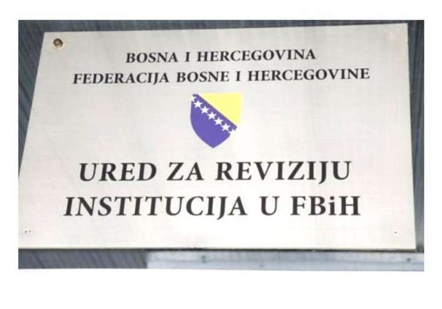 FOTO: URED ZA REVIZIJU