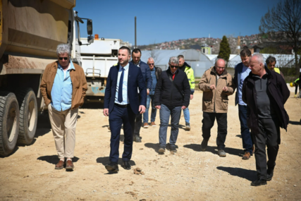 Efendić obišao gradilište na 12. transverzali