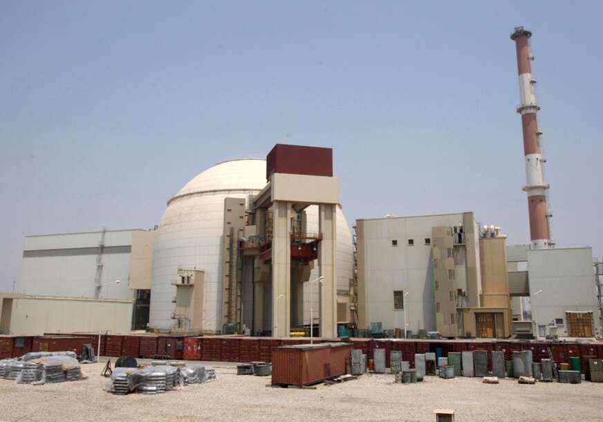 FOTO:  EPA/ABEDIN TAHERKENAREH