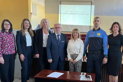 Edukacija u Mostaru okupila stručnjake iz cijelog HNK: Škole u prvoj liniji borbe protiv nasilja među mladima