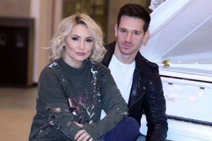 FOTO "Ti flertuješ, ti si udata žena, majka ženskog djeteta" Malo ko zna koliko je suprug Goce Tržan ljubomoran, nastao haos zbog konobara