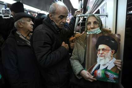 Iran ponovo pokrenuo željeznički saobraćaj na ključnim rutama nakon ratnih razaranja