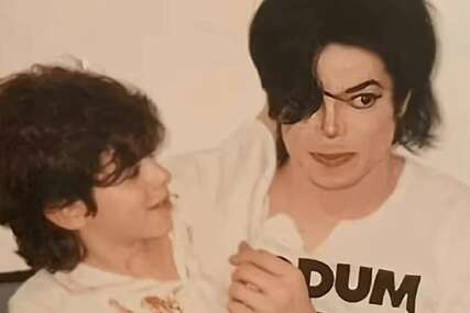 Michael Jackson posthumno optužen za silovanje djece: Objavljene dosad neviđene fotografije s dječakom