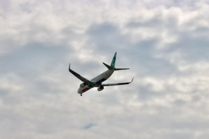 Samo za odabrane: Avion iz Pariza sletio u Sarajevo