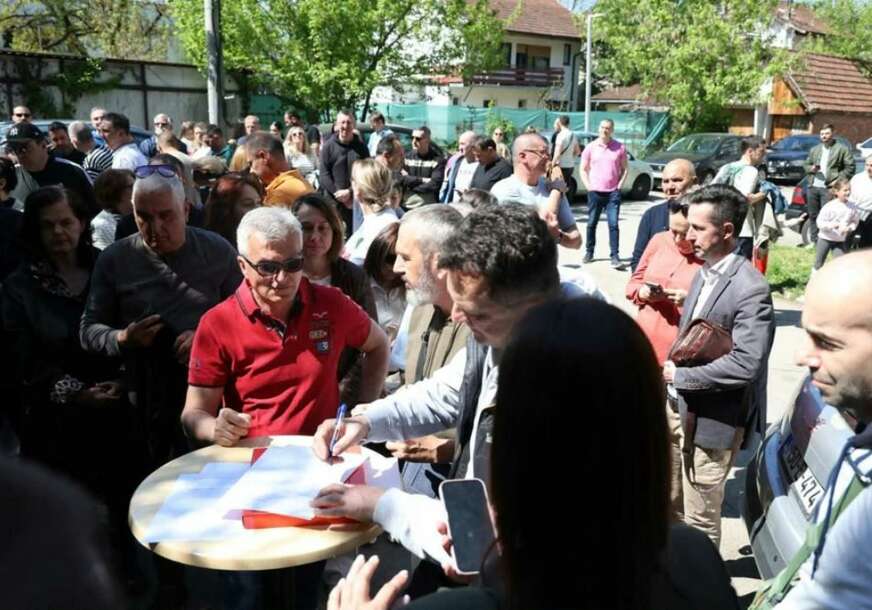 FOTO:  N1