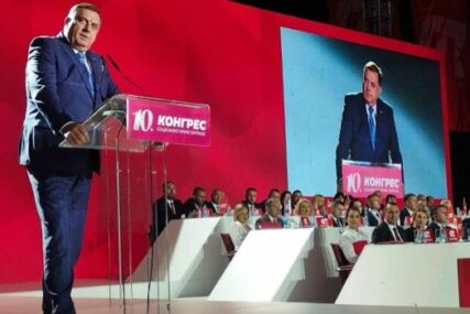 Dodik ne odustaje: "Naša borba bit će završena kad se udružimo sa Srbijom"