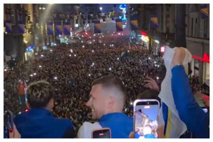 HISTORIJSKI USPJEH ZMAJEVA Pogledajte kako je bilo ispred Vječne vatre (VIDEO)