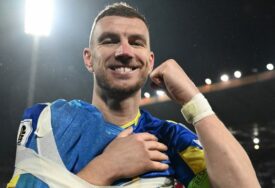 BILD saznao šta se dešava sa Džekom uoči utakmice sa Švicarskom?
