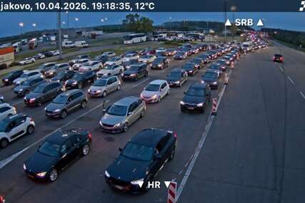 Ogromne gužve na ulazu u Hrvatsku zbog novog sistema. Božinović: Počinje nova era