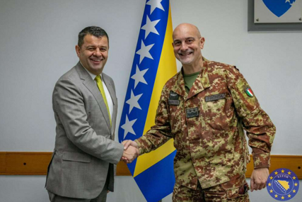 Hurtić i komandant EUFOR-a: Sigurnost BiH i migracije u fokusu saradnje
