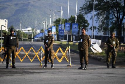 Ništa od direktnih pregovora u Pakistanu, Amerikanci nisu još ni krenuli prema Islamabadu?