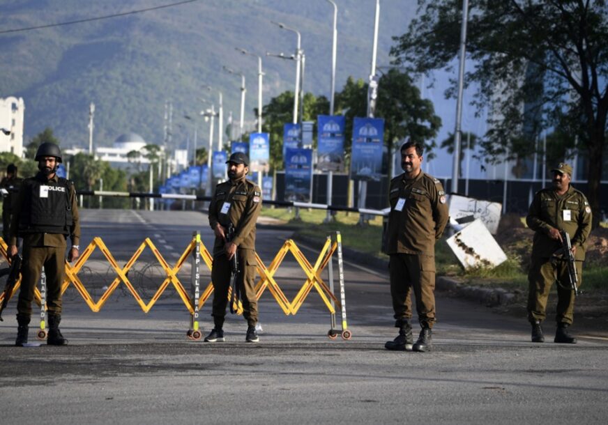 FOTO: EPA/SOHAIL SHAHZAD