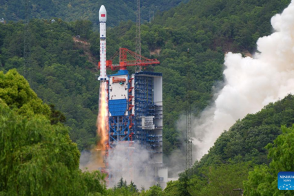 Kina lansirala nove testne satelite za internet tehnologiju