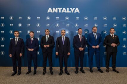 Konaković na "Platformi za mir na Balkanu”: Susreti sa Sinirlioğluom i Rangelom