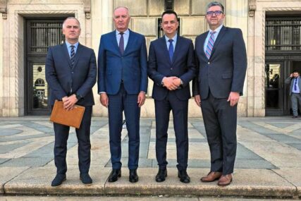 Lakić i Helez se sastali s predstavnikom Uprave za međunarodnu trgovinu SAD-a, jedna od glavnih tema "Južna interkonekcija"
