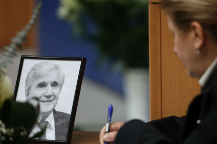 Održana komemoracija Rusmiru Mahmutćehajiću, prvom potpredsjedniku Vlade RBiH