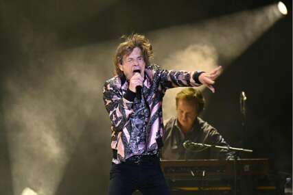 Objavljena nova biografija Rolling Stonesa: "Jagger se srušio, usne su mu poplavile"
