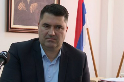 Vujičić: Banalan Konakovićev pokušaj u Antaliji da popravi svoju katastrofalnu političku poziciju u Sarajevu