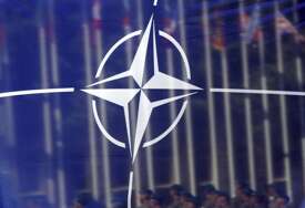 Washington traži od NATO saveznika povećanje vojne moći dok se Amerikanci povlače
