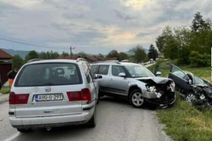 Nesreća u Žepču: Žena povrijeđena, saobraćaj potpuno obustavljen