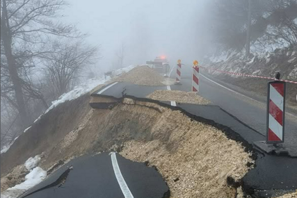 Obustavljen saobraćaj na putu Tuzla - Bijeljina