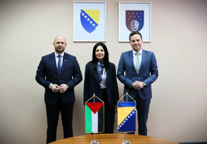 FOTO: SLUŽBA ZA PROTOKOL I PRESS KS