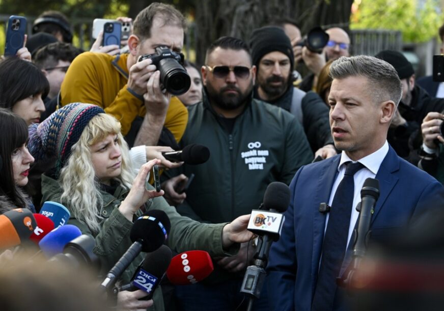FOTO: EPA/ROBERT HEGEDUS