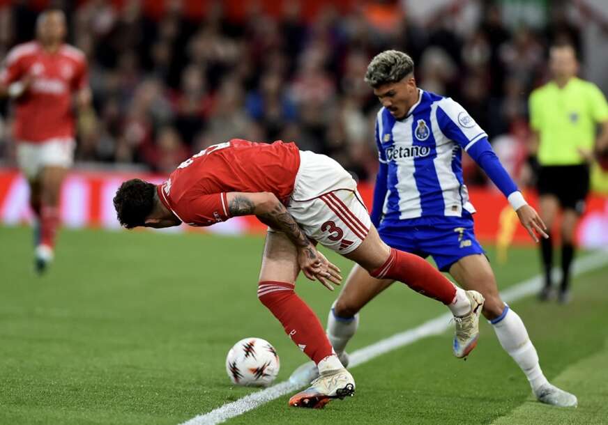 FOTO: EPA/PETER POWELL

