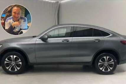 Sarajlija prodaje Mercedesa da ide na Mundijal: Zaradit ću i drugi. Bosna ima prednost