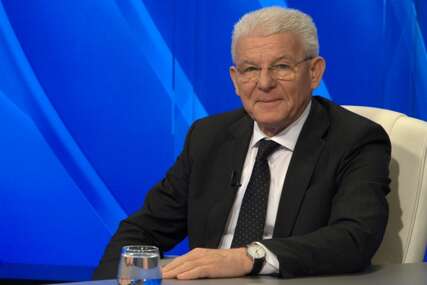 ŠEFIK DŽAFEROVIĆ OTKRIO KAKO SDA PLANIRA PORAZITI TROJKU Bakir je za tu funkciju... (VIDEO)