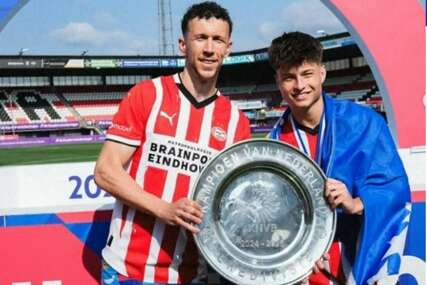 Ivan Perišić postao hit na proslavi PSV Eindhovena: "Bosna, Bosna, Esmireeee..." (VIDEO)