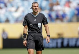 Reakcija Slavka Vinčića, kada je saznao da će suditi finale Mundijala, obišla internet (VIDEO)