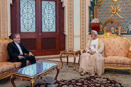 Omanski sultan i šef iranske diplomatije razgovarali o regionalnim tenzijama