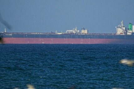 Prvi japanski tanker za sirovu naftu prešao Hormuški moreuz