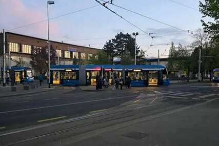 U Zagrebu tramvaj iskliznuo iz šina, nema povrijeđenih