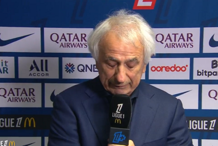 Vahid Halilhodžić kroz suze: "Ovo je kraj. Zaista mi je žao i tužan sam..." (VIDEO)