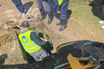 Zbog klizišta oštećena cesta i prekinuto vodosnabdijevanje u dijelu općine Vogošća