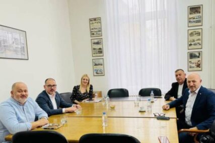 SSSBiH i Željeznice FBiH o unaprjeđenju prava radnika i kolektivnom ugovoru