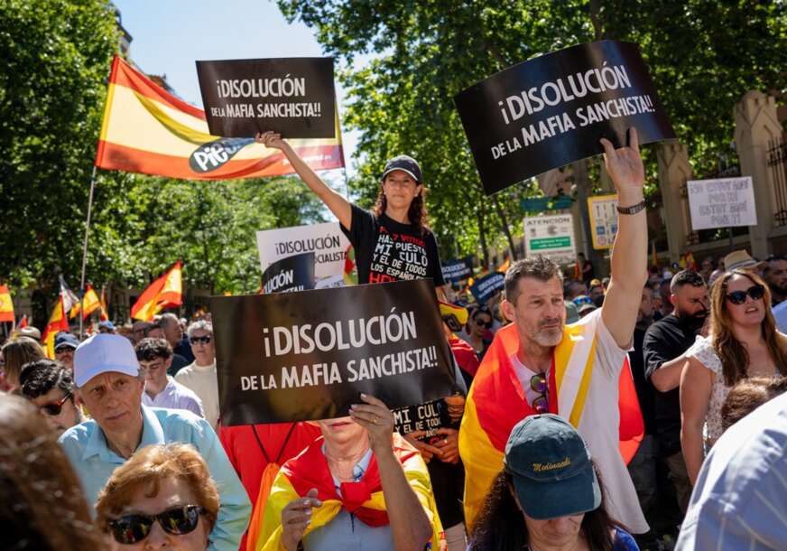 FOTO: EPA/DANIEL GONZALEZ