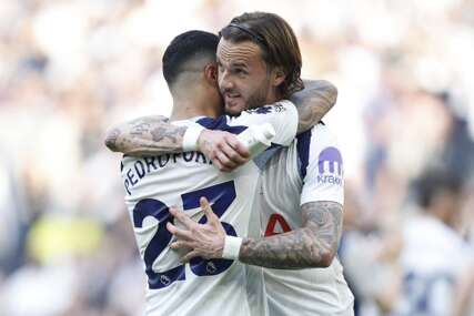 Tottenham izborio opstanak u Premier ligi, West Ham ispao uprkos ubjedljivoj pobjedi